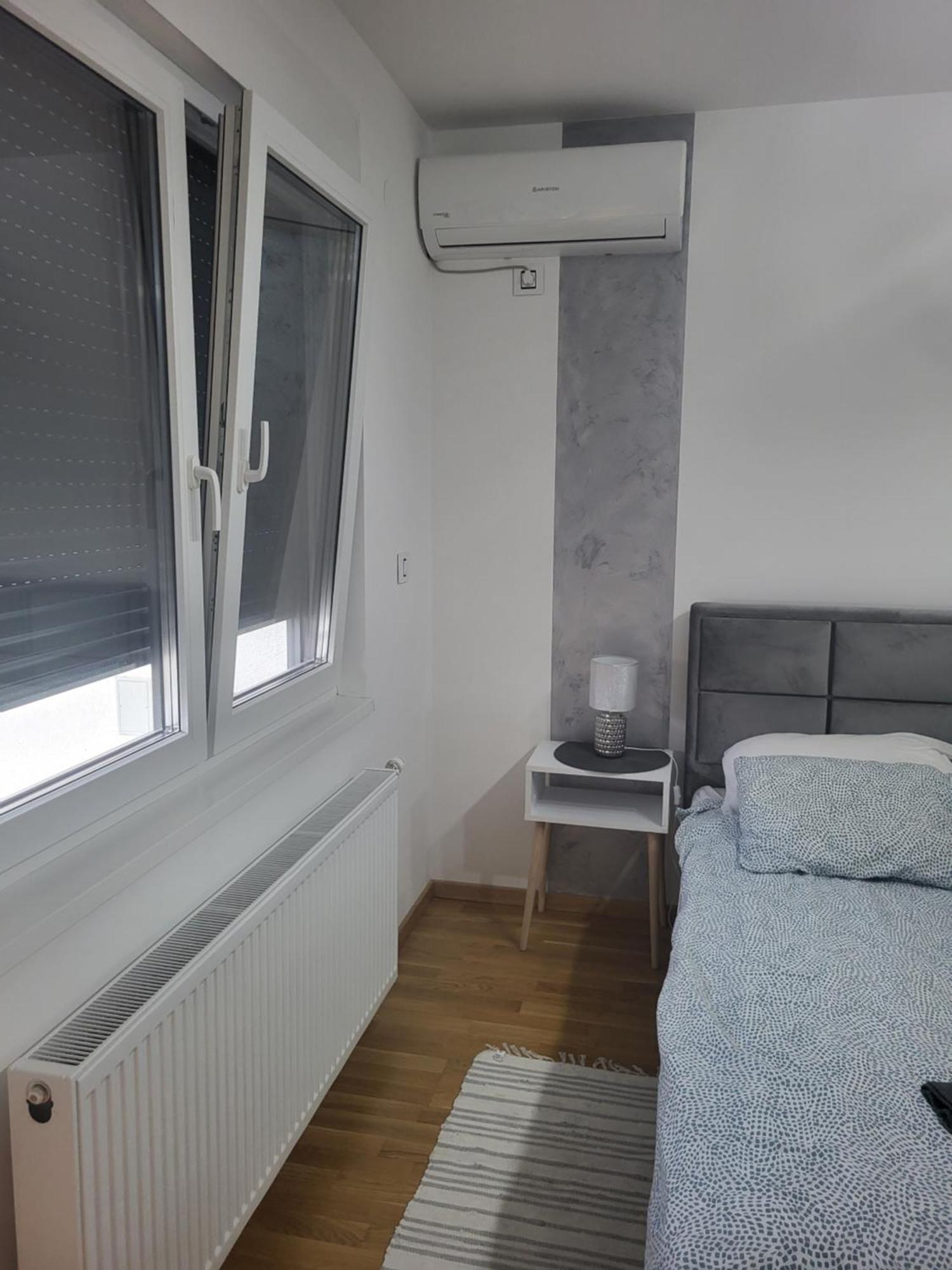 Apartman Mima Sombor Eksteriør billede